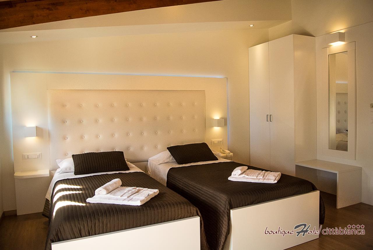 Boutique Hotel E Spa Citta Bianca 佩斯卡拉 外观 照片
