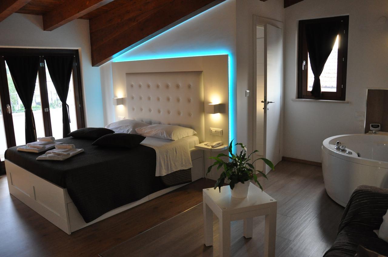 Boutique Hotel E Spa Citta Bianca 佩斯卡拉 外观 照片